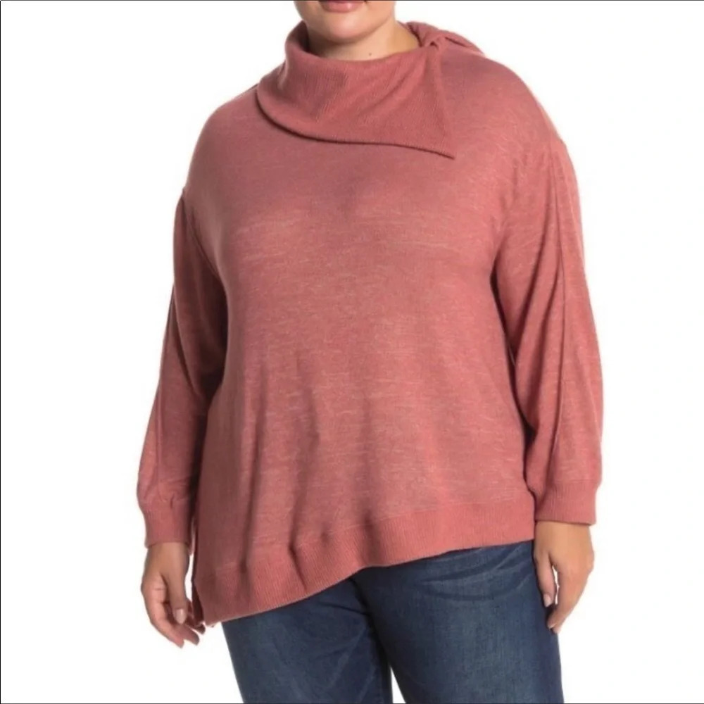 Democracy Asymmetrical Fold Over Collar Size 3X
